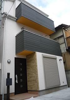 Local appearance photo. Building 3 