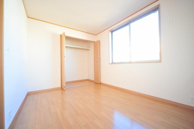 Non-living room. 1 Building 3F room