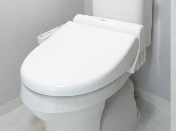 Bathing-wash room.  [Washlet toilet] Water-saving ・ Equipped with a toilet with hot water cleaning function which was also consideration to a power-saving. Heating toilet seat, Also substantial comfortable performance such as deodorizing function.