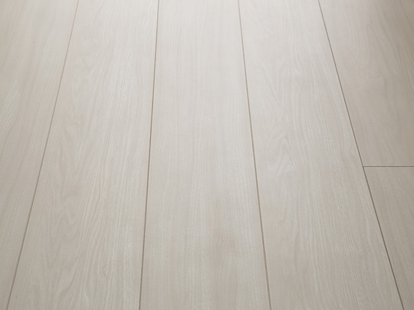 Interior.  [Wide flooring] The flooring, Durable, Beautiful to the eye, We have adopted a wide type of flooring.