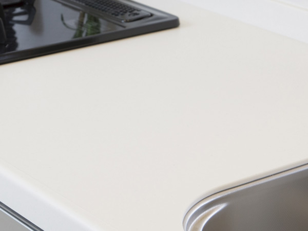 Kitchen.  [Work top] Working space of the kitchen spread with Gun, It has adopted a clear worktop.