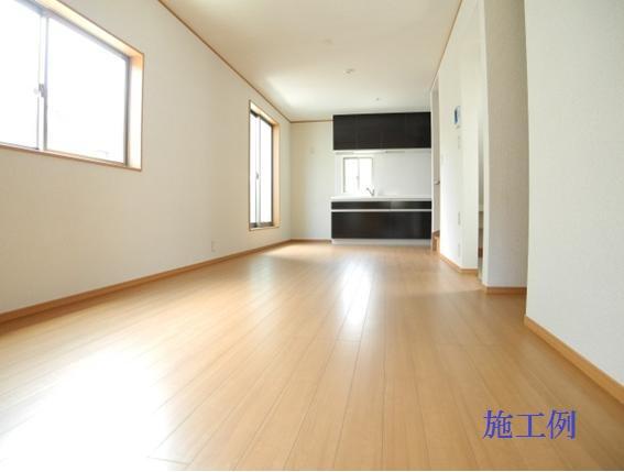 Same specifications photos (living). Example of construction