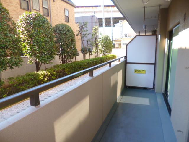 Balcony. The first floor but the balcony front of the south-facing, Bright and comfortable because it is planting space in the apartment!