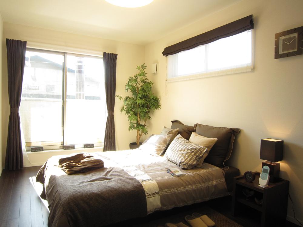 Non-living room. Indoor (12 May 2013) Shooting