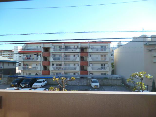 View photos from the dwelling unit. In southeast orientation day is good