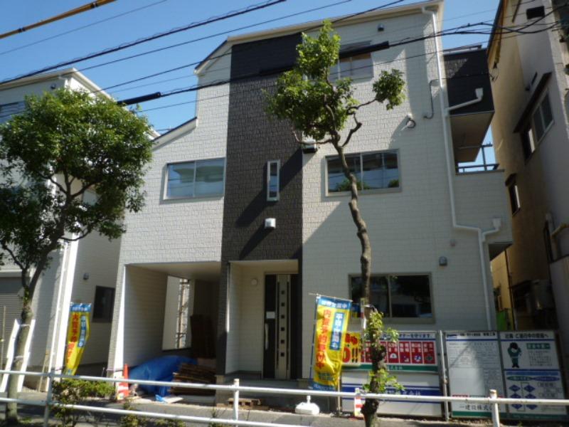 Local appearance photo. 3 Building site (October 2013) Shooting