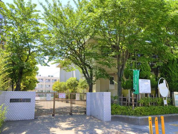 Primary school. 500m to Katsushika Ward Koda Elementary School