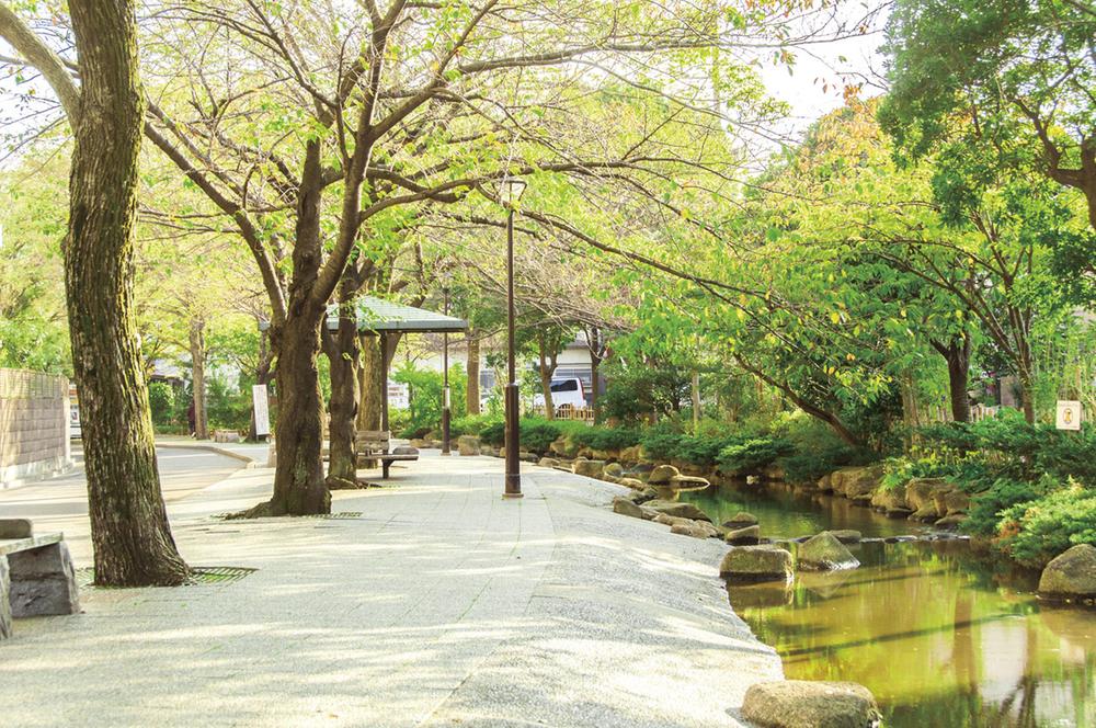 park. 820m to Edogawa Ward Komatsugawa Sakaigawa water park