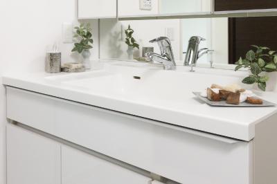 Other Equipment. Vanity beautiful dresser to make a clean. Daikyo original "Lions living lab" is incorporating the women's opinion, Not only the ease of use, Develop original products that emphasize also communication and design (reference photograph)