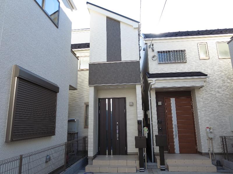 Local appearance photo. It is the left side. Local D Building (December 2013) Shooting