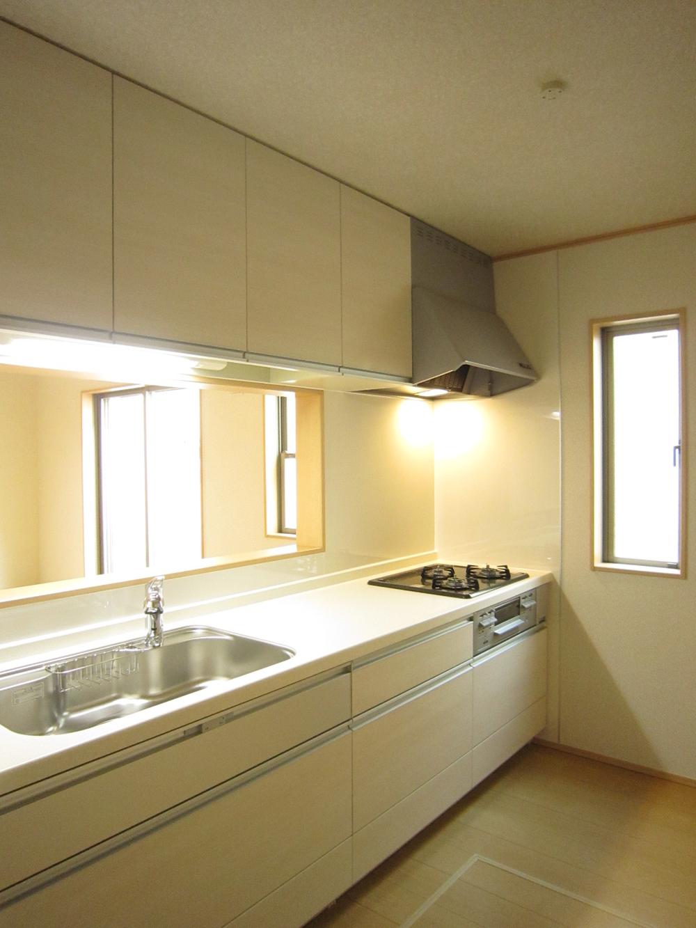 Kitchen. Building 2 room (December 2013) Shooting