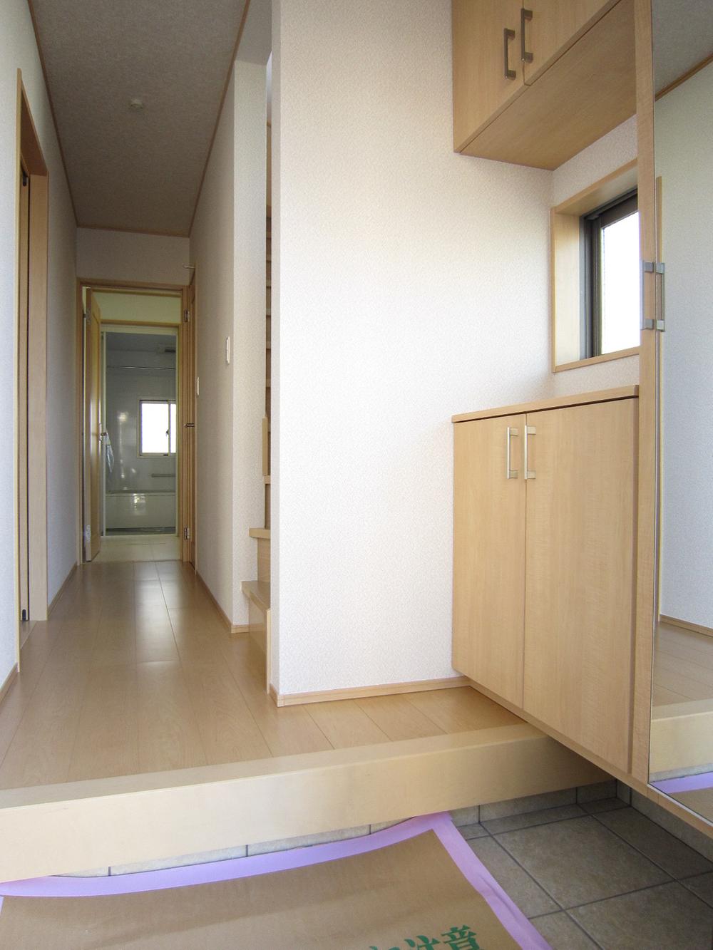 Entrance. 2 Building site (December 2013) Shooting