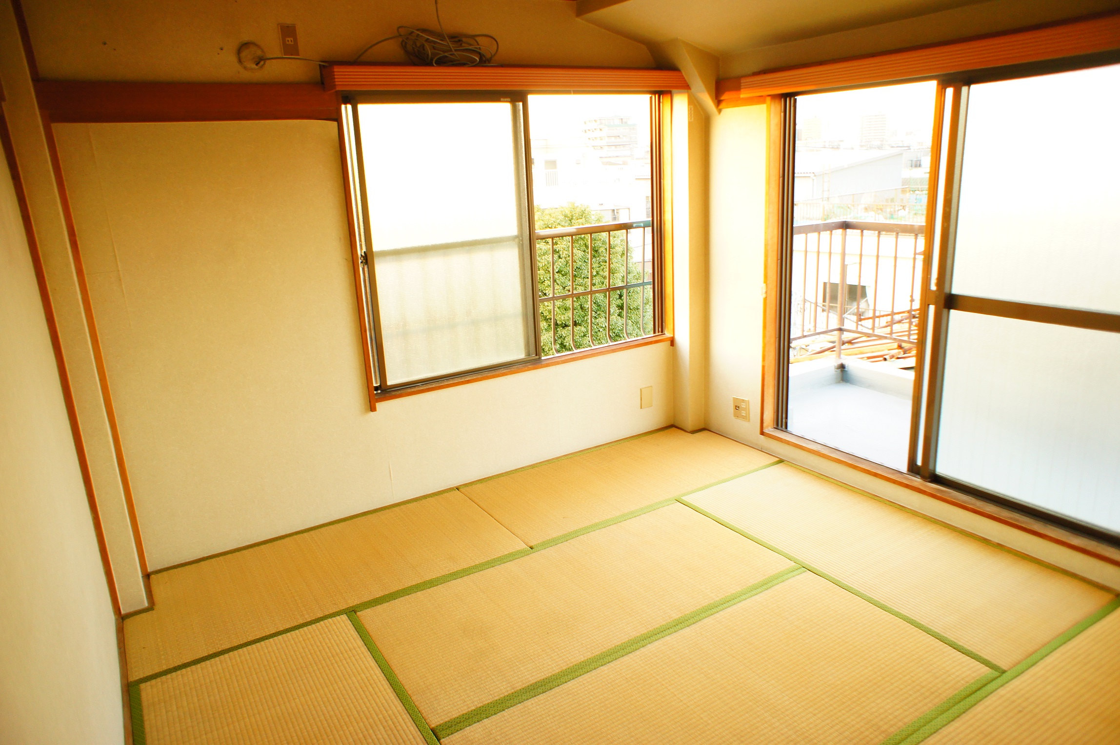 Living and room. The top floor angle room