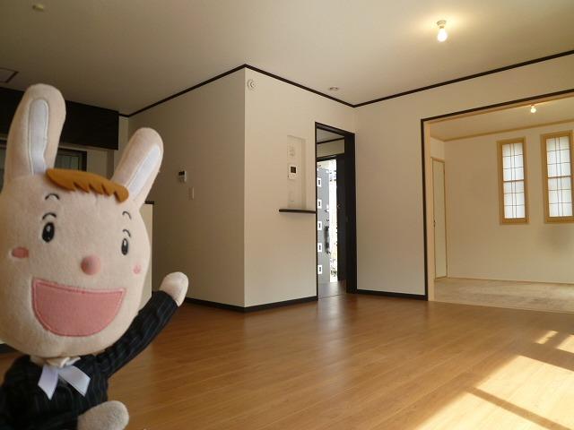 Living. L Building room (October 8, 2013) Shooting