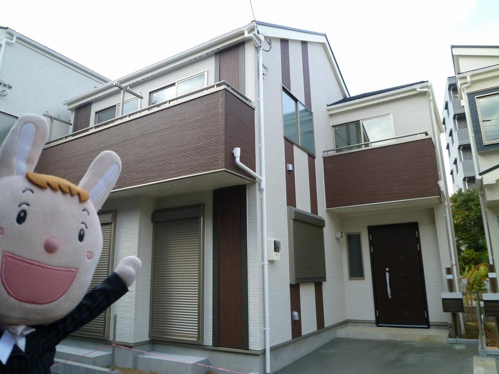 Local appearance photo. B Building site (November 14, 2013) Shooting