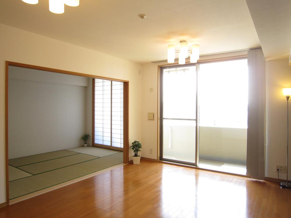 Living. Indoor (12 May 2013) Shooting