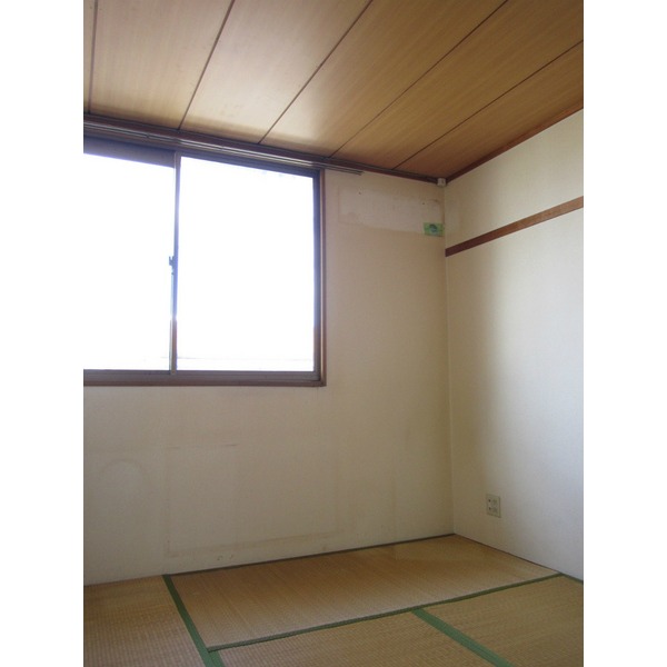 Other room space. 6 Pledge Japanese-style room