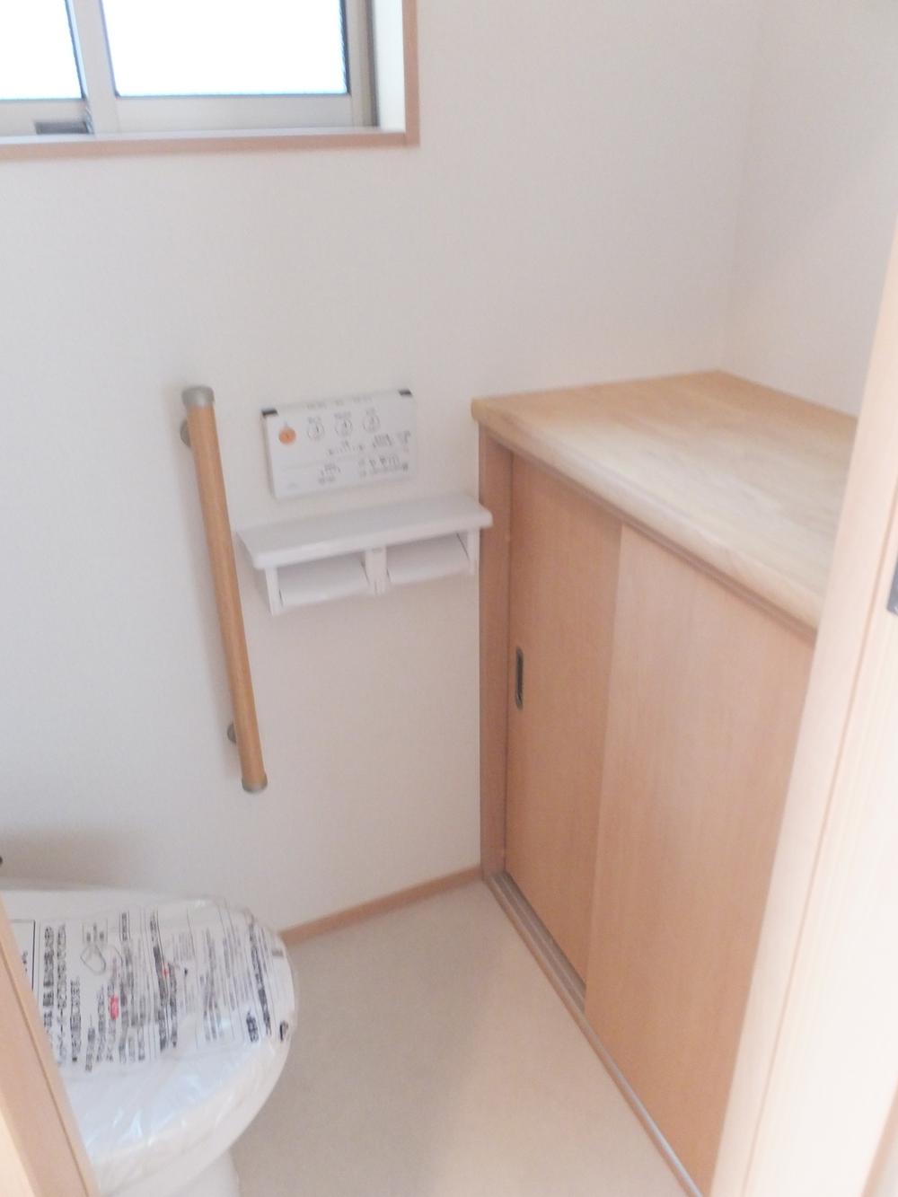 Toilet. Toilet with storage