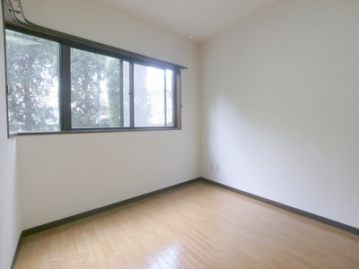 Living and room. Bright Western-style.