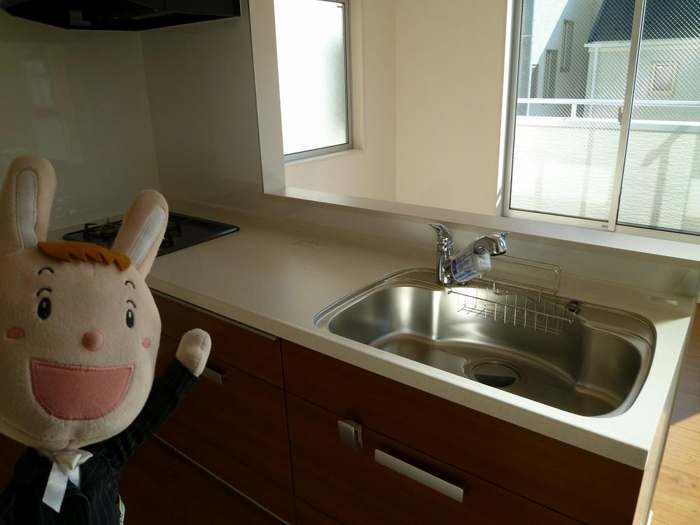 Kitchen. C Building room (November 14, 2013) Shooting