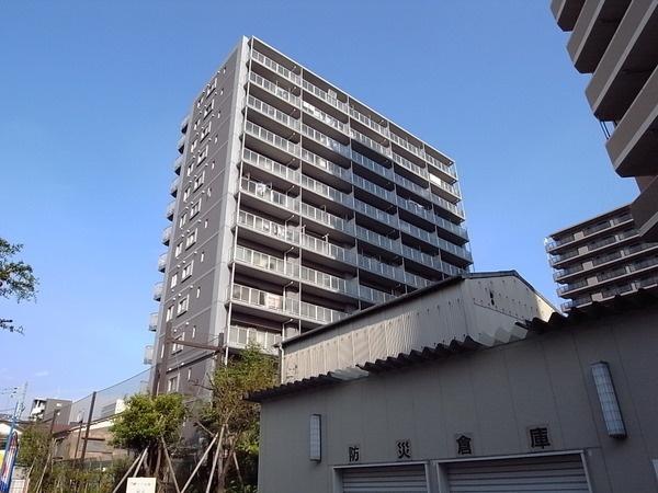 Local appearance photo. Administrative expenses: 12420 yen / Month repair reserve: 9810 yen / Month-cho membership fee: 200 yen / Month