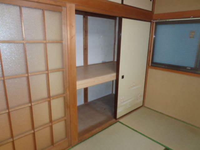 Other. One from the Japanese-style room! 