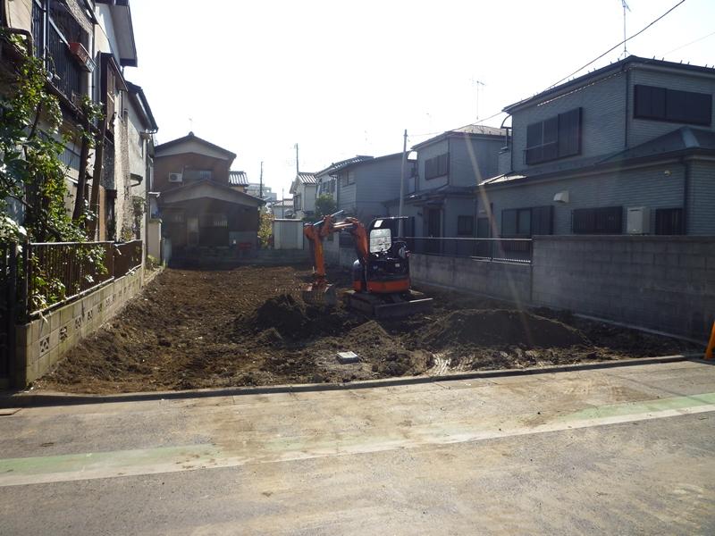 Local appearance photo. Local (12 May 2013) Shooting