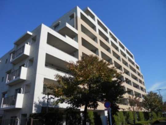 Local appearance photo. Mansion appearance