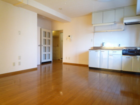 Living and room. LDK spacious 13 Pledge ☆