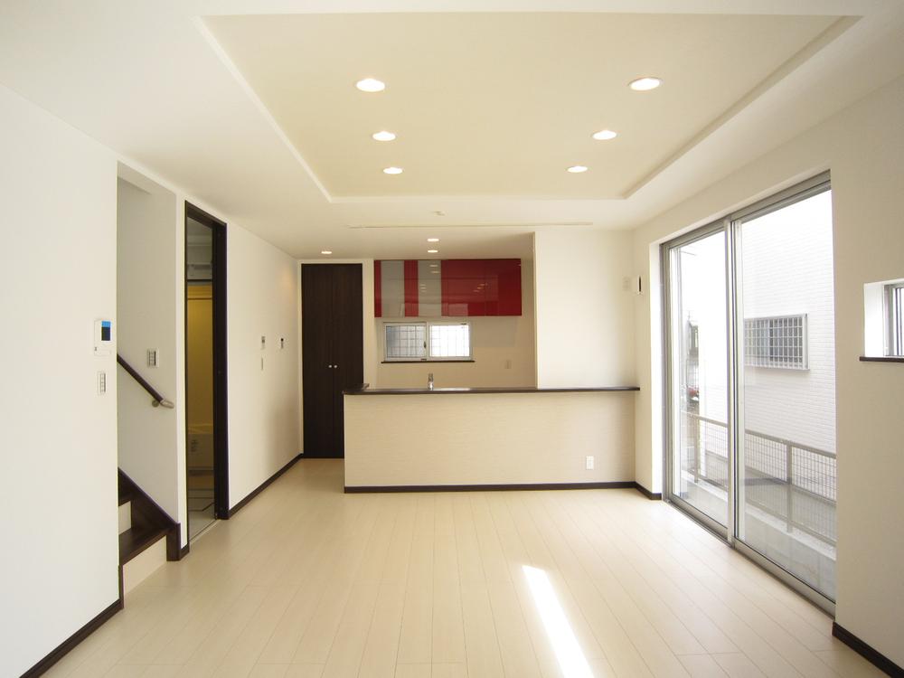 Living. Building 2 room (October 2013) Shooting