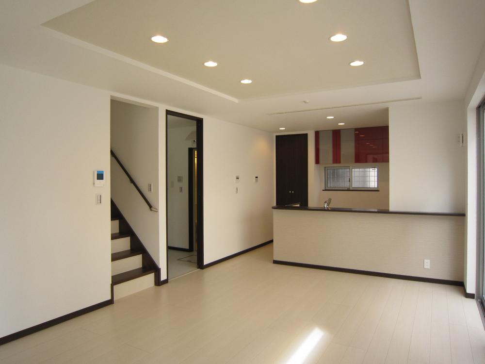 Living. Building 2 room (October 2013) Shooting