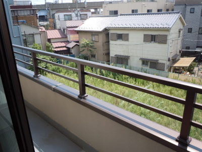 Other Equipment. Balcony