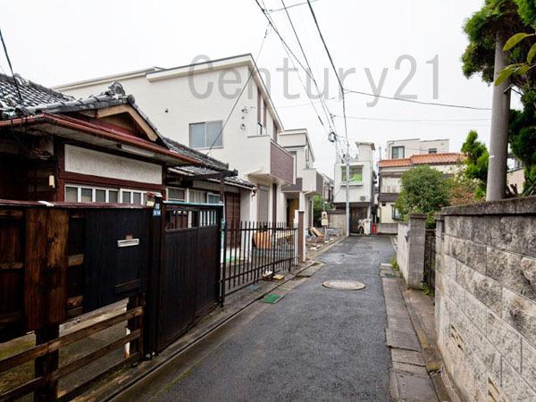 Local photos, including front road