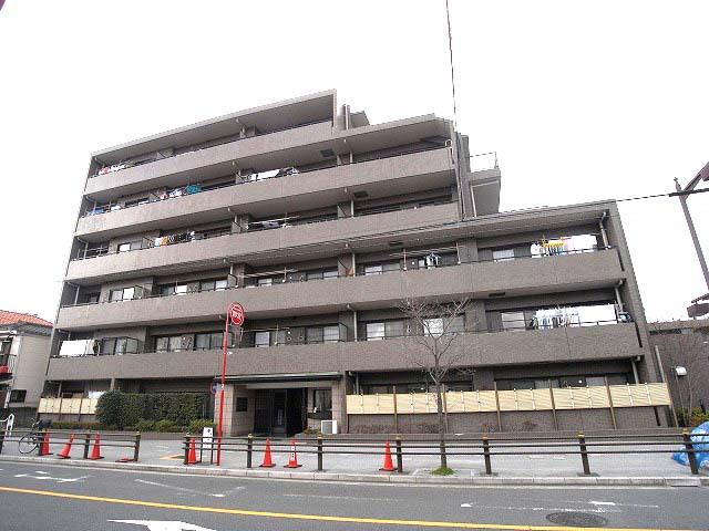 Local appearance photo