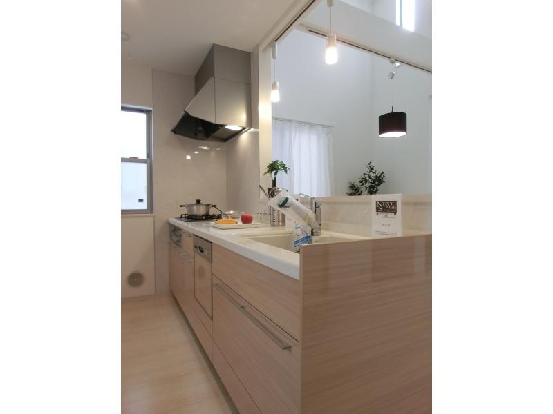 Kitchen. 1 Building kitchen