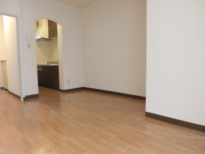 Living and room. 6.8 Pledge dining kitchen