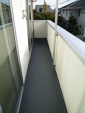 Balcony. Balcony (construction cases)