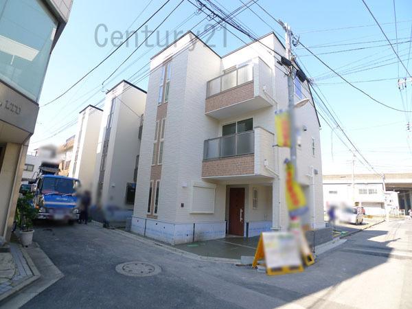 Local photos, including front road