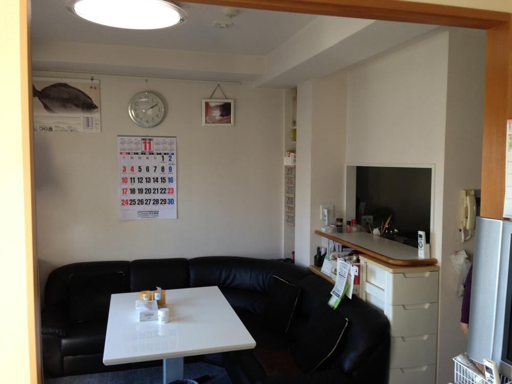 Living. It is very bright living