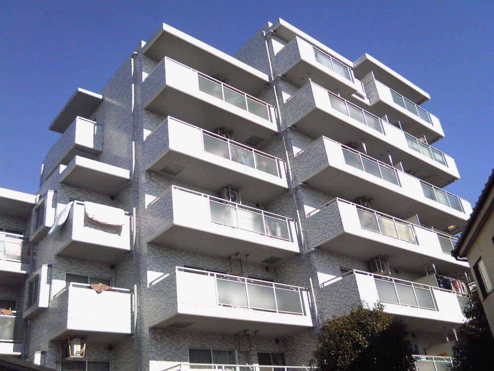 Local appearance photo. Local (12 May 2013) Shooting. Of sophisticated form of chalk, Bright apartment.