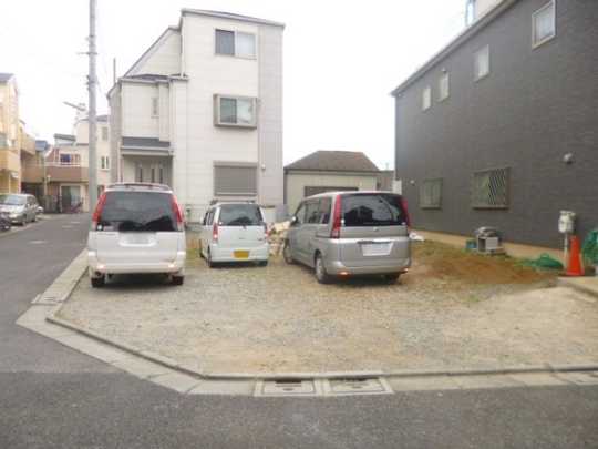 Local land photo. From the front road