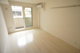 Living and room. Spread of Western-style 8.1 quires (It is air-conditioned)