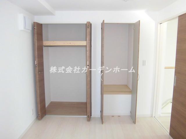 Receipt. Local (10 May 2013) Shooting