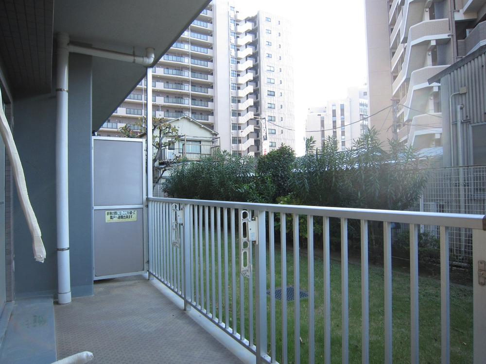 Balcony. Local (11 May 2013) Shooting