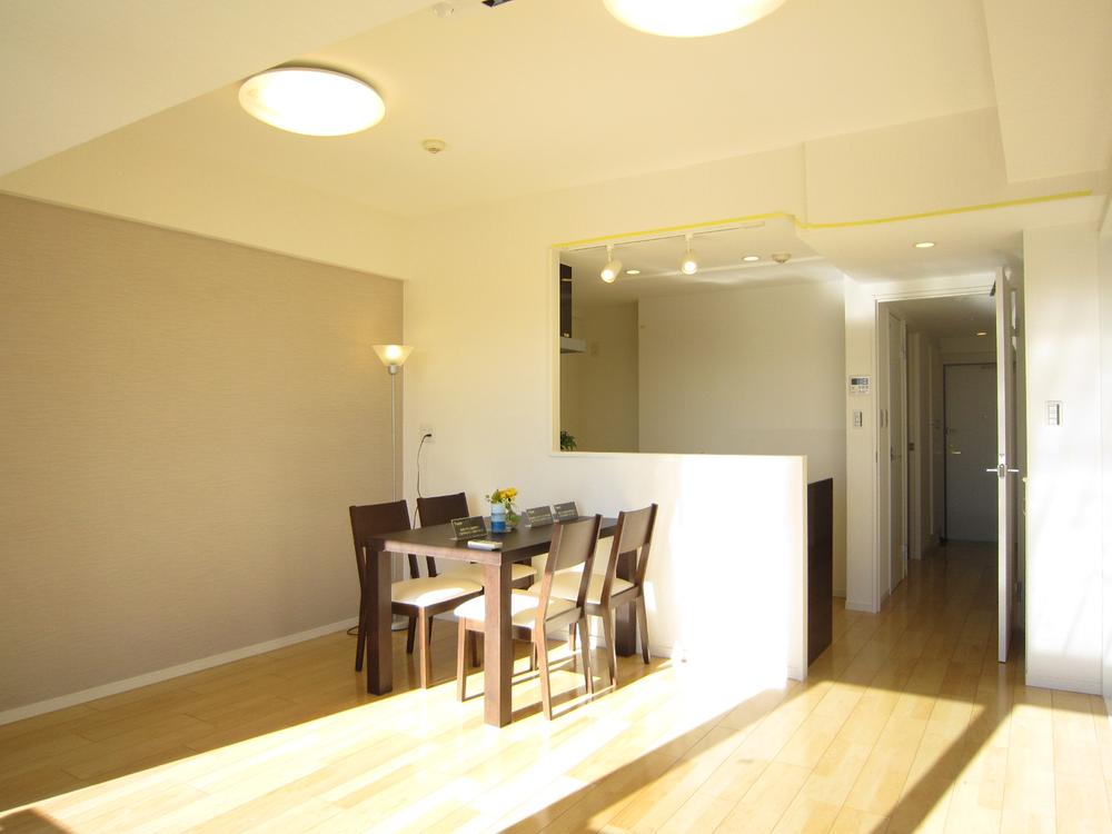 Living. Indoor (12 May 2013) Shooting