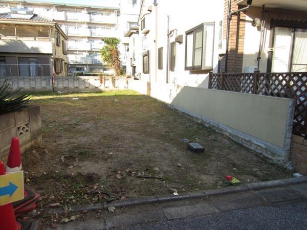 Local land photo. Local (11 May 2013) Shooting