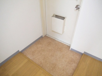 Entrance. It is the entrance part. 