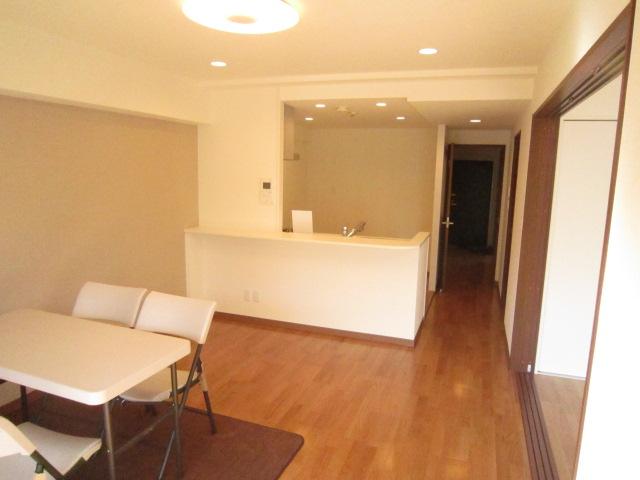 Living. Indoor (10 May 2013) Shooting