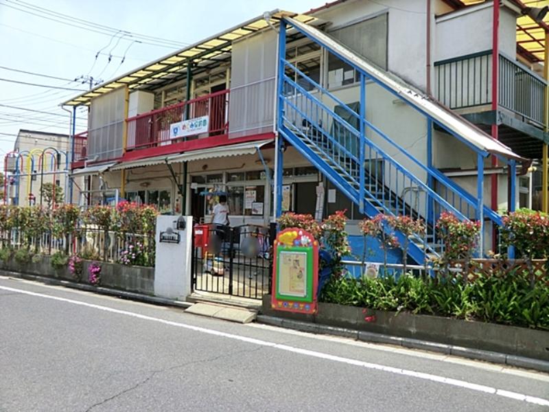 kindergarten ・ Nursery. 120m until Megumi nursery