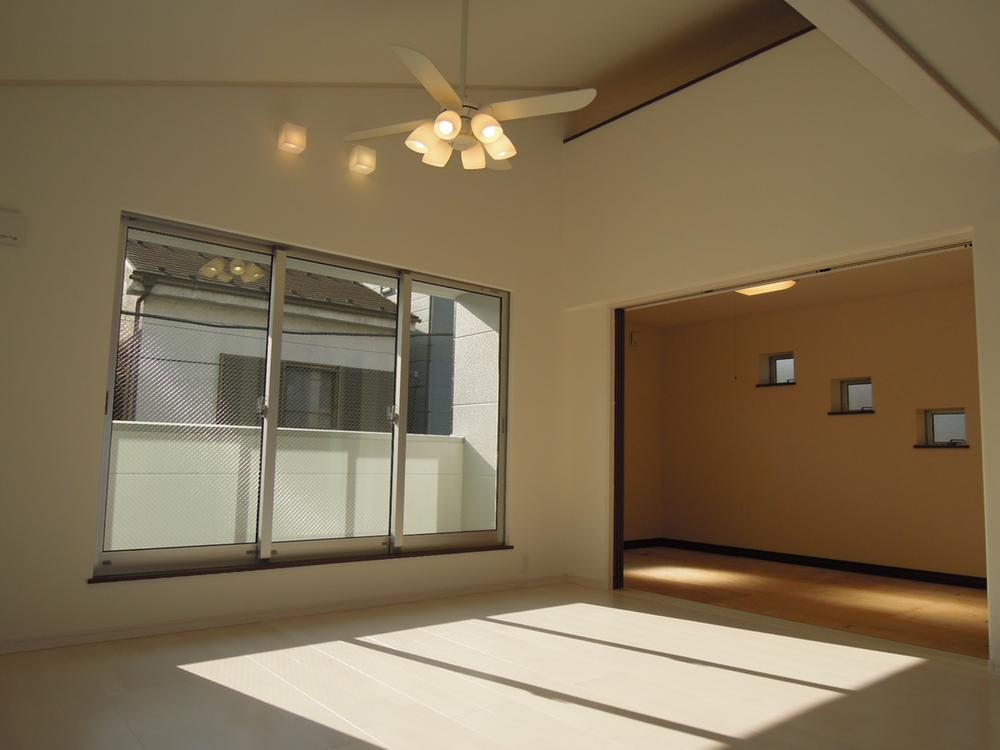 Living. Internal building (December 2013) Shooting